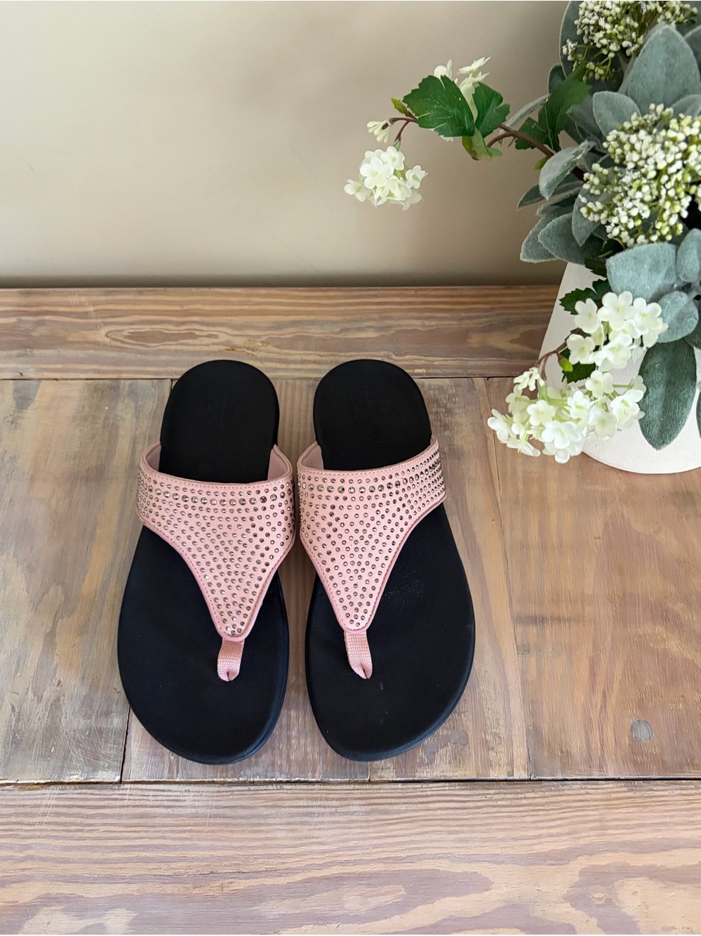 Cloudsteppers by Clarks Brio Vibe Dusty Pink Comfort Flip Flop ☀️